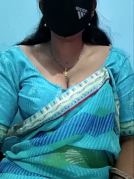 Sexyradha  online show from April 9, 2026, 4:24 pm