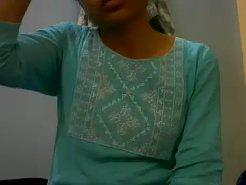 mayra89 online show from February 19, 2026, 4:15 pm