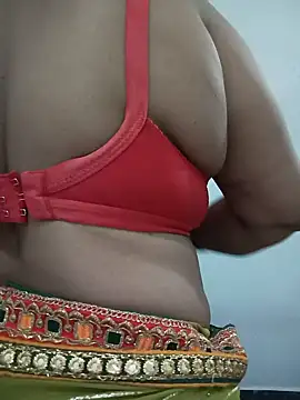 Snapshot of Neha-Bhabhi-Rasily chatting on June 1, 2026, 8:47 am Neha-Bhabhi-Rasily online show from June 1, 2026, 8:47 am