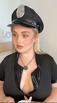 April Vancee online show from April 14, 2026, 11:04 am