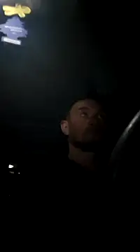 waldik083 online show from March 7, 2025, 5:49 pm