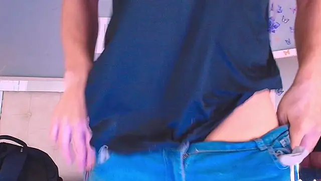 Emily Castillo 1 online show from April 10, 2026, 4:41 am