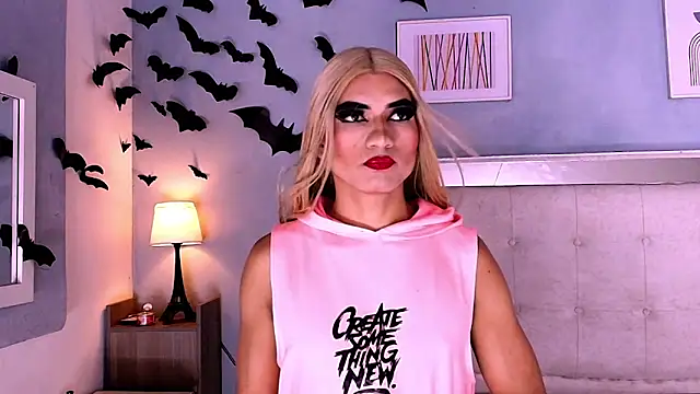 Snapshot of Emily_Castillo_1 chatting on November 11, 2025, 5:13 am Emily Castillo 1 online show from November 11, 2025, 5:13 am