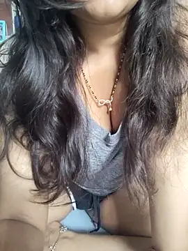 Snapshot of Miss_Love25 chatting on June 13, 2026, 3:04 am Miss Love25 online show from June 13, 2026, 3:04 am