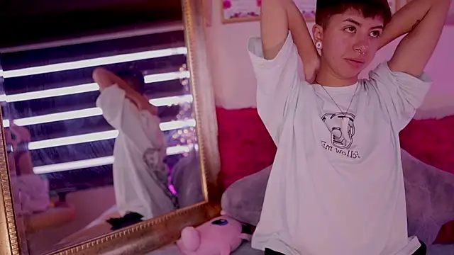 tommy blue online show from March 18, 2025, 4:06 pm