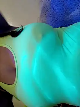 BellyDancer1 online show from November 11, 2025, 9:20 pm