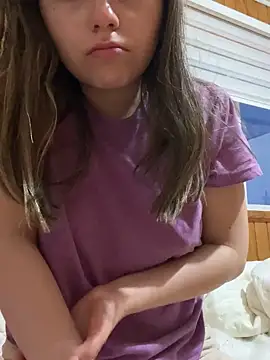 floooohv online show from November 23, 2025, 8:24 am