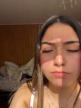 floooohv online show from November 16, 2025, 8:57 pm