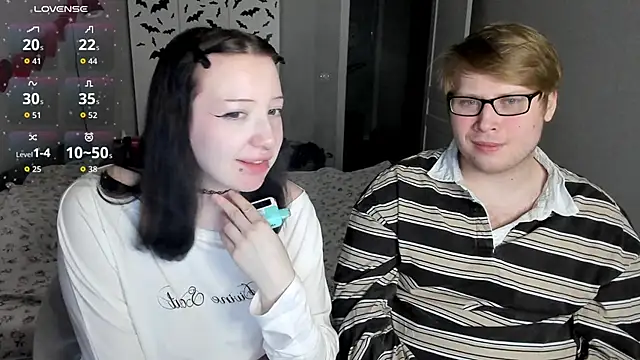 Snapshot of JayMollyy chatting on March 21, 2026, 8:24 pm JayMollyy online show from March 21, 2026, 8:24 pm