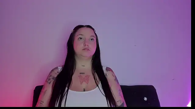 Celestte online show from April 11, 2026, 5:15 am