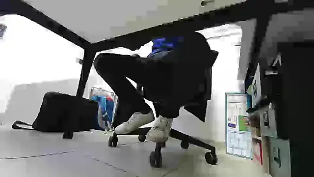 GM51-1988 online show from October 11, 2025, 6:25 am