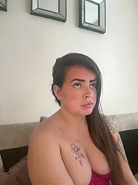 Sophie 23XX online show from February 7, 2026, 9:39 am