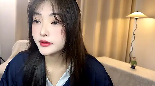 Cartier-176 online show from March 12, 2025, 1:47 am