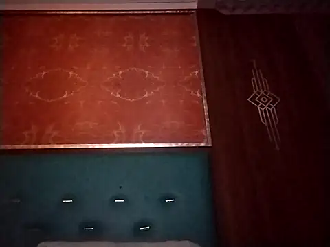 karlossan24 online show from February 14, 2026, 3:18 am