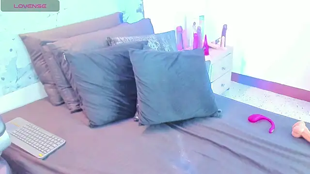 violeta delavega1 online show from November 1, 2025, 4:30 am