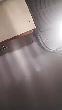 Snapshot of KratosAfroditacs chatting on September 22, 2025, 4:02 pm KratosAfroditacs online show from September 22, 2025, 4:02 pm