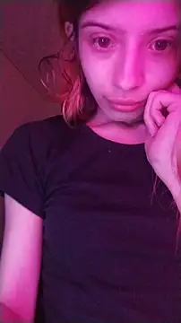 Snapshot of KratosAfroditacs chatting on September 26, 2025, 3:41 pm KratosAfroditacs online show from September 26, 2025, 3:41 pm