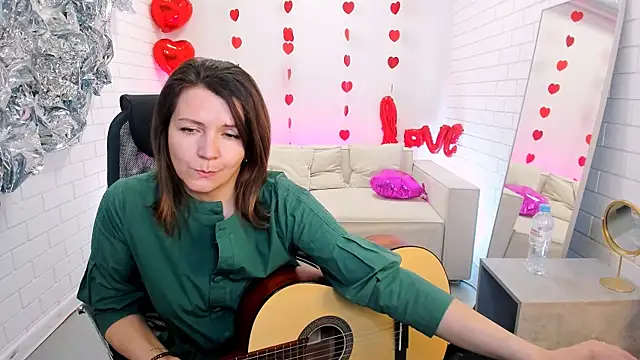 NicoleHitman online show from March 10, 2025, 12:28 pm