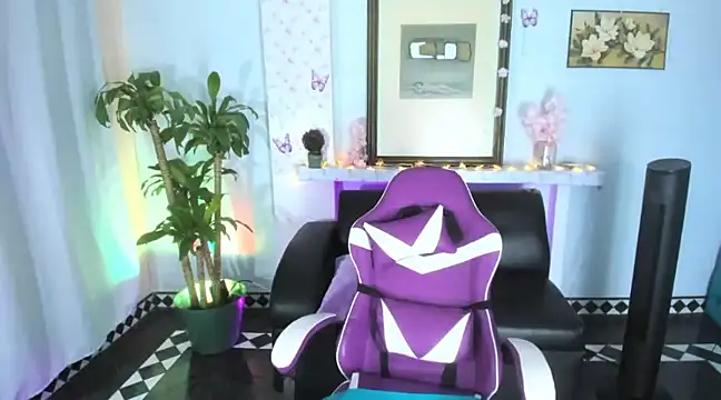 rose honey  online show from March 19, 2025, 12:37 am