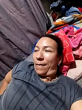 Antonela45 online show from February 27, 2026, 1:06 am