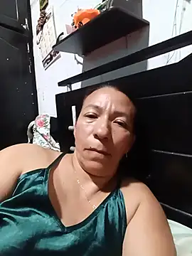 Snapshot of Antonela45 chatting on July 11, 2026, 1:50 am Antonela45 online show from July 11, 2026, 1:50 am