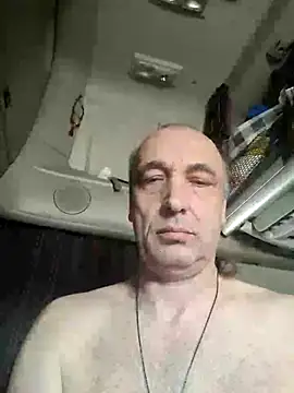 aleksis1313 online show from March 21, 2025, 10:17 am