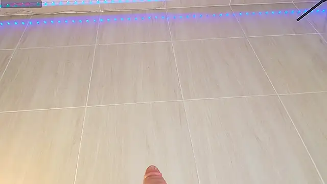 Vivi luv online show from March 17, 2025, 7:35 am