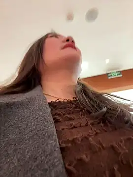 Snapshot of leili888 chatting on March 10, 2025, 3:34 am leili888 online show from March 10, 2025, 3:34 am