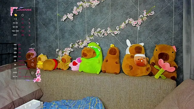 EvaTheHeart online show from October 10, 2025, 9:10 am