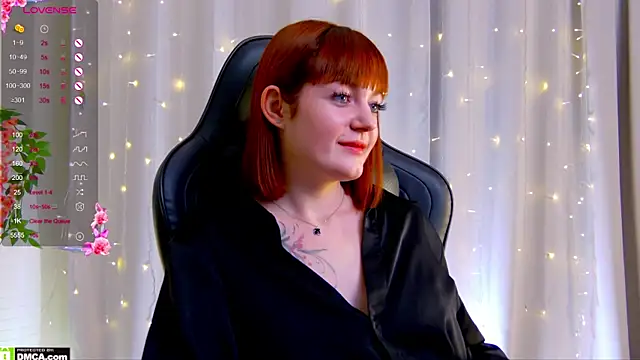 Ashley Nicks online show from October 15, 2025, 2:43 am