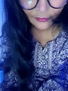 Snapshot of Ronak_kaur chatting on March 18, 2025, 5:02 am Ronak kaur online show from March 18, 2025, 5:02 am