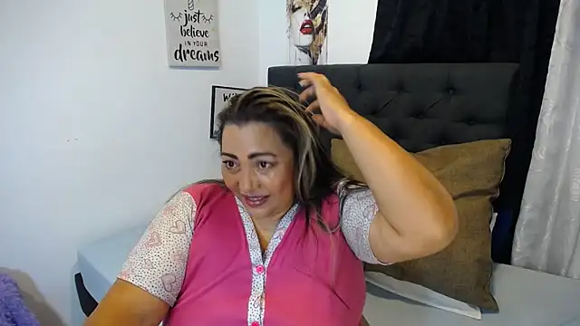 Snapshot of dihayara chatting on June 19, 2026, 3:01 am dihayara online show from June 19, 2026, 3:01 am