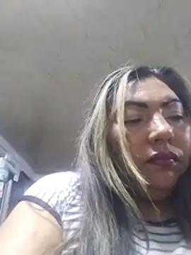 Snapshot of dihayara chatting on July 7, 2026, 2:58 am dihayara online show from July 7, 2026, 2:58 am