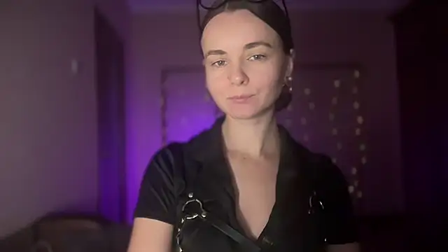 Snapshot of lanaloulou chatting on September 14, 2025, 11:38 pm lanaloulou online show from September 14, 2025, 11:38 pm