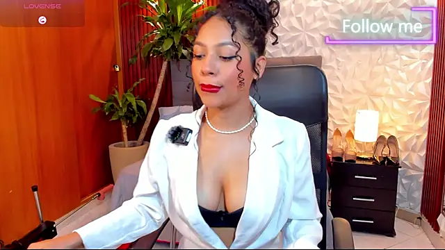 Sasha rd online show from April 17, 2026, 1:47 pm