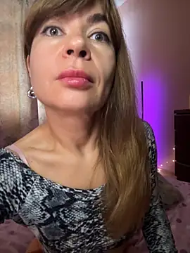 Mary Kiitty online show from October 20, 2025, 8:37 am