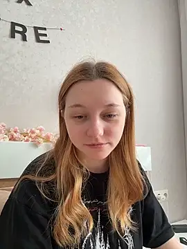 Bonechka online show from April 2, 2026, 7:37 am