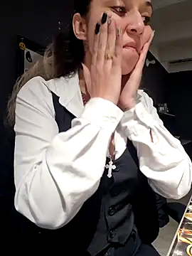 Snapshot of Isabella_Varella chatting on October 24, 2025, 12:37 pm Isabella Varella online show from October 24, 2025, 12:37 pm