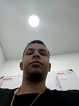 Snapshot of connor_steel2 chatting on March 22, 2025, 12:25 pm connor steel2 online show from March 22, 2025, 12:25 pm