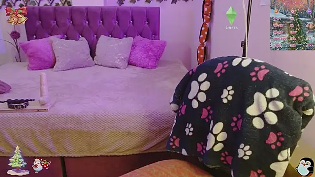 Anny  cute online show from December 15, 2025, 8:14 pm