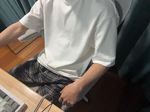 Gmoersaier online show from December 2, 2025, 2:41 pm