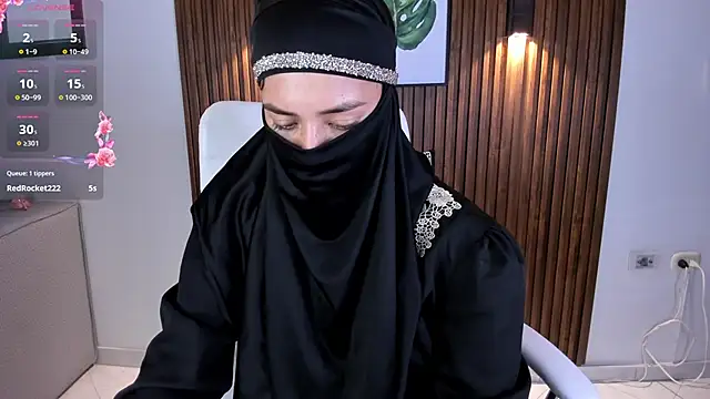 Snapshot of salma_arabicc chatting on March 12, 2025, 10:59 am salma arabicc online show from March 12, 2025, 10:59 am