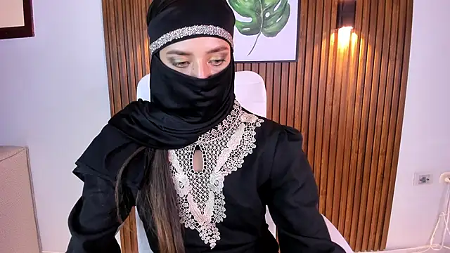 Snapshot of salma_arabicc chatting on March 14, 2025, 7:37 am salma arabicc online show from March 14, 2025, 7:37 am