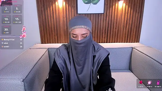 Snapshot of salma_arabicc chatting on March 19, 2025, 7:29 am salma arabicc online show from March 19, 2025, 7:29 am