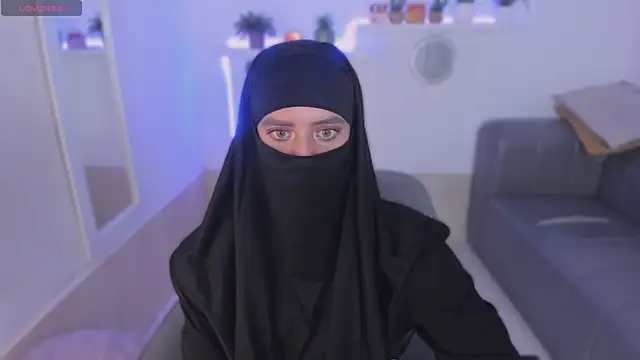 Snapshot of salma_arabicc chatting on October 9, 2025, 4:02 am salma arabicc online show from October 9, 2025, 4:02 am