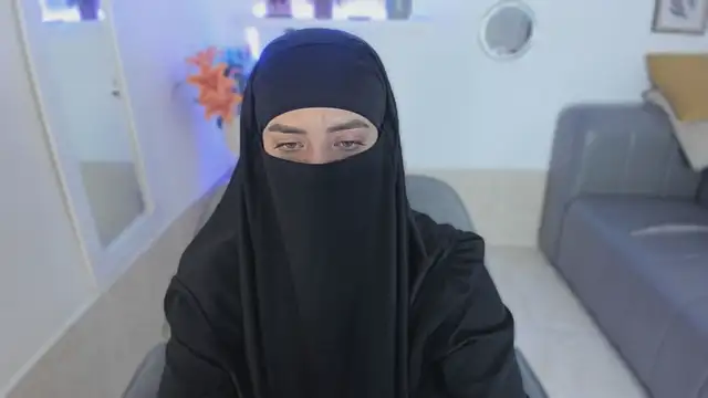 Snapshot of salma_arabicc chatting on October 26, 2025, 4:13 am salma arabicc online show from October 26, 2025, 4:13 am