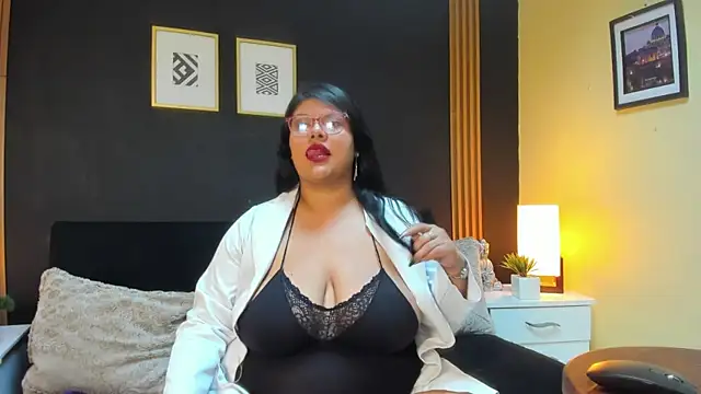natasha blum online show from March 4, 2025, 8:27 pm