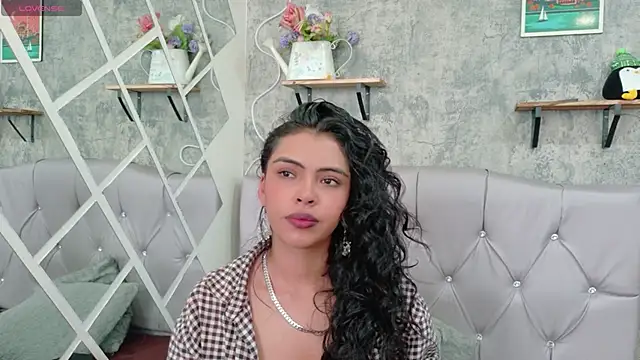 Devil AliceXo online show from April 23, 2026, 9:16 pm