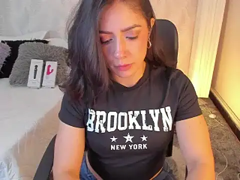 isabella winkler online show from March 22, 2025, 2:37 am