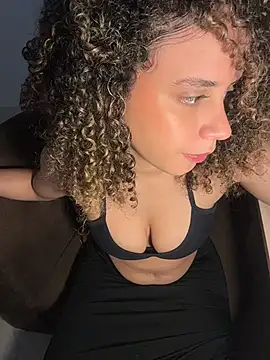 Snapshot of KittyTwerk_2 chatting on June 29, 2026, 7:46 pm KittyTwerk 2 online show from June 29, 2026, 7:46 pm